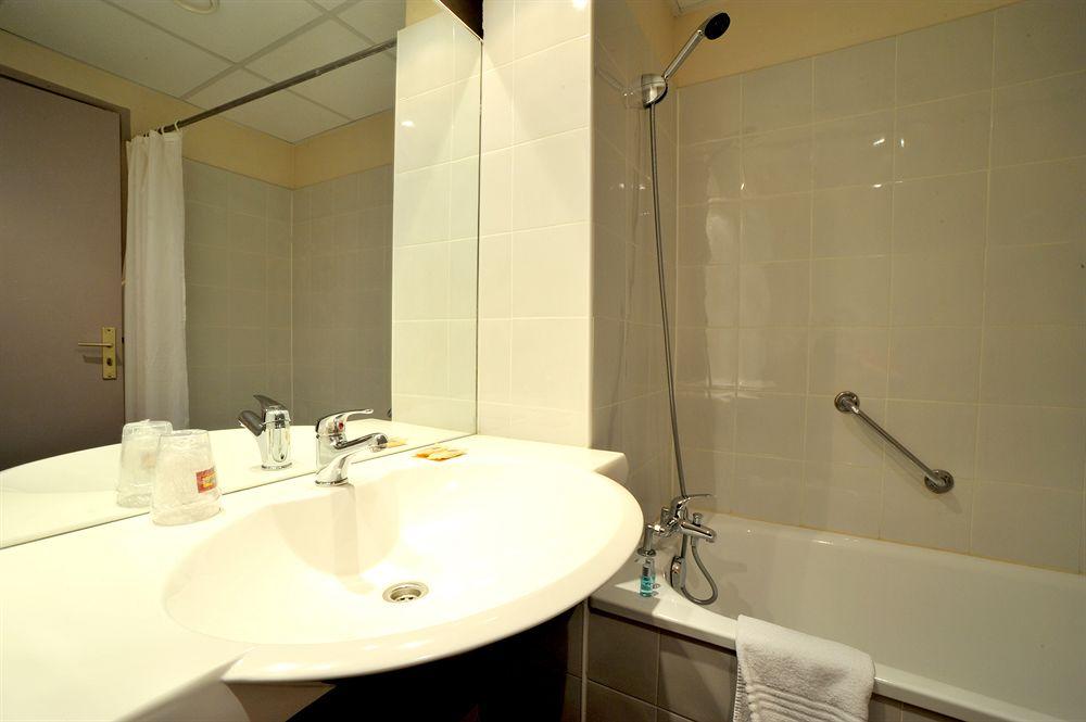Brit Hotel Montpellier Parc Expo Пероль Экстерьер фото